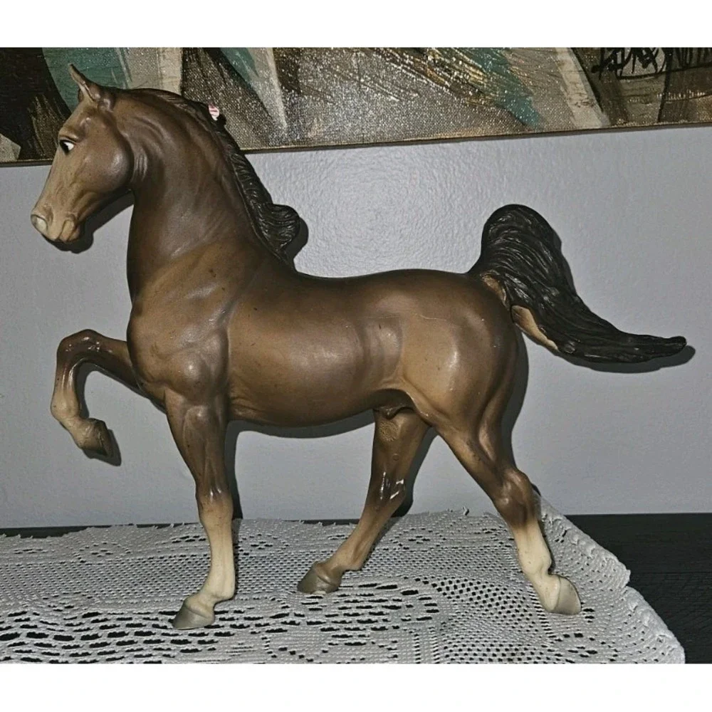 Breyer Horse Commander Five Gaiter #52 Sorrel Vintage Matte Eye Whites
